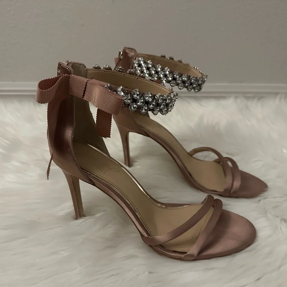 Jewel Badgley Mischka Women’s Debra Satin Dress Heels - Size [8] - Picture 2 of 10